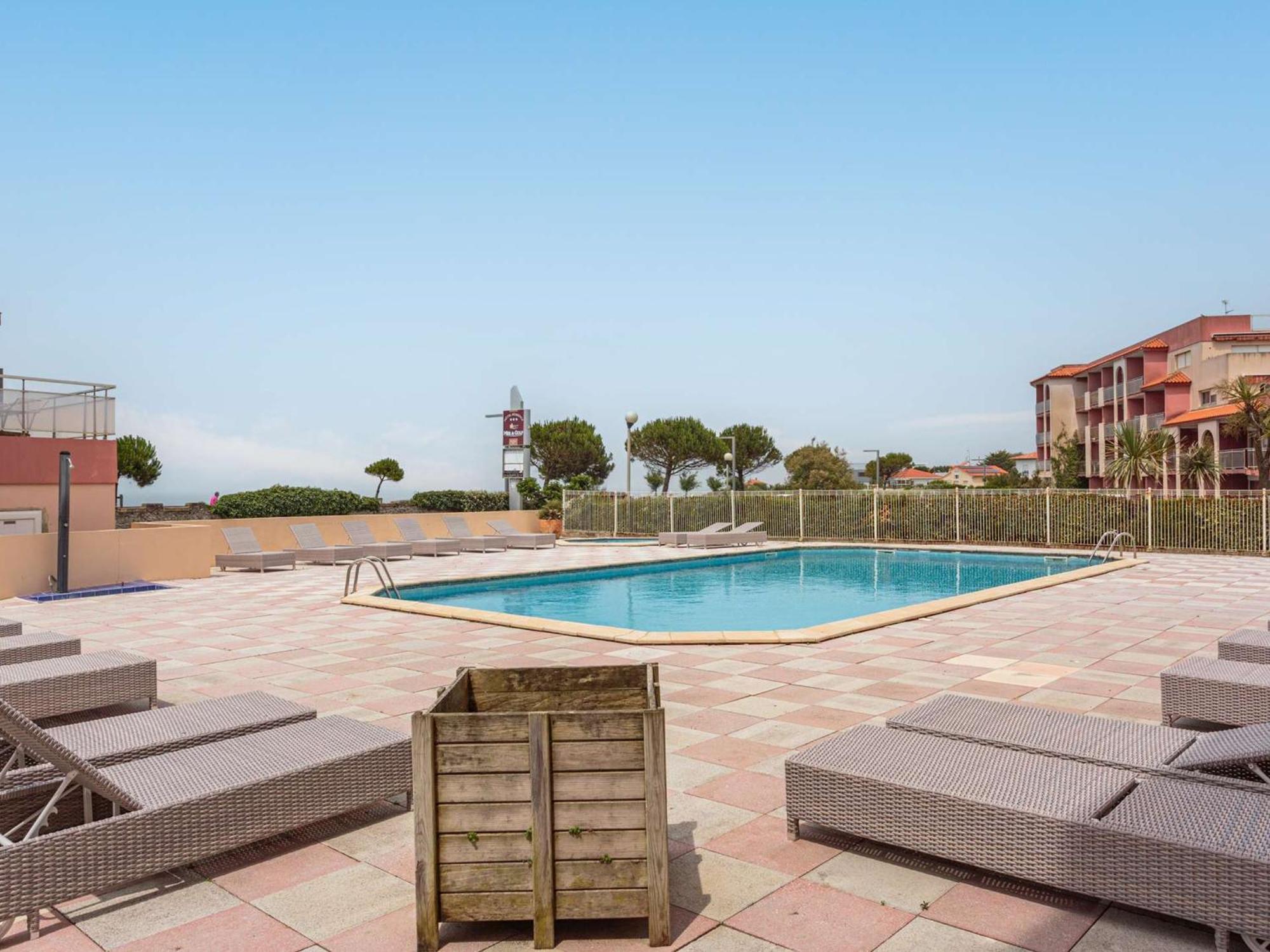 Appartement A Anglet Avec Piscine, Proche Plages Et Golf De Biarritz - Fr-1-3-612 Exterior photo